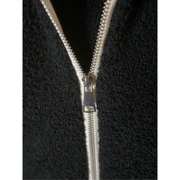 Carolees black and Ivory zip front sweater, jacket, 0SFM - Picture 9 of 9